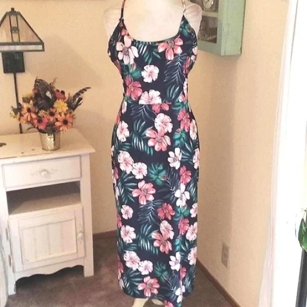 Curlbiuty Soft Knit Maxi Dress